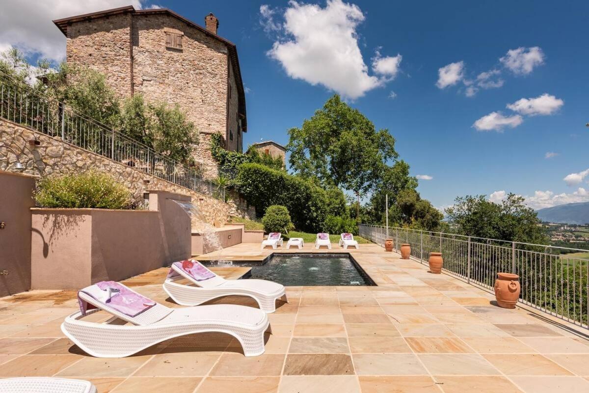 Aparthotel Il Castello Di Perchia Crocemaroggia Exterior foto