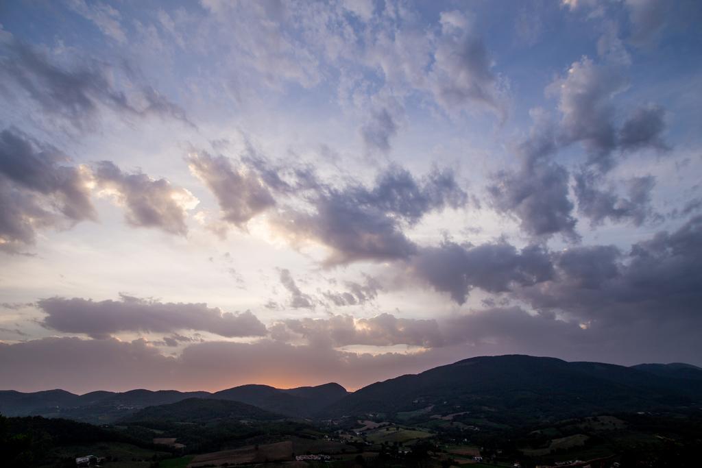 Aparthotel Il Castello Di Perchia Crocemaroggia Exterior foto