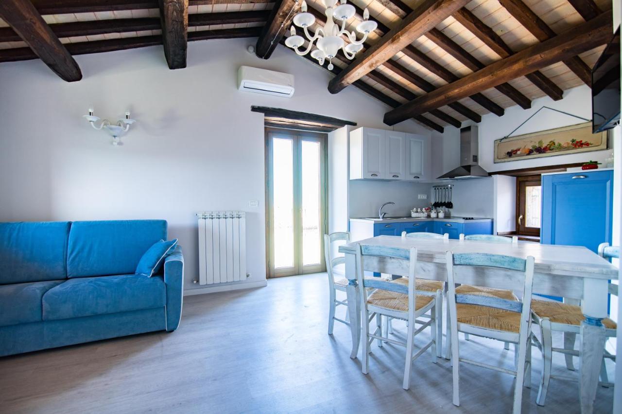 Aparthotel Il Castello Di Perchia Crocemaroggia Exterior foto